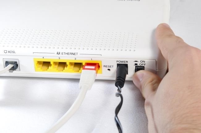 REBOOTING ROUTER TO FIX CONNECTION TIMED OUT MINECRAFT
