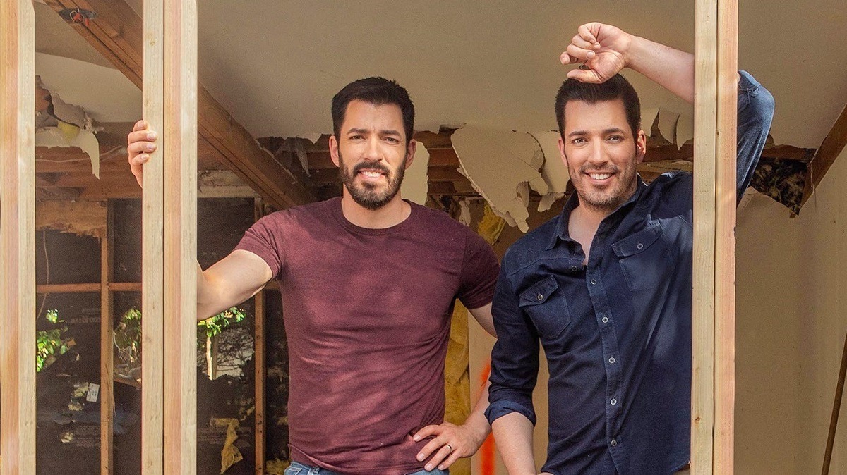 Celebrity IOU Season 3 Cast And What Is The Show All About? JGuru