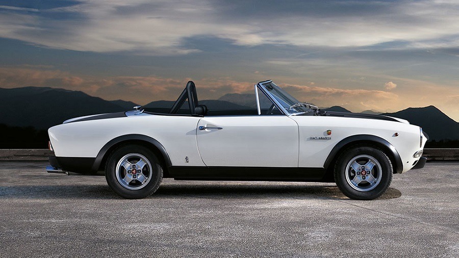 Cars With Black Hoods: Do You Know Why They Arose? - JGuru