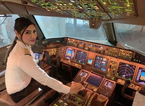 Female Pilots In India
