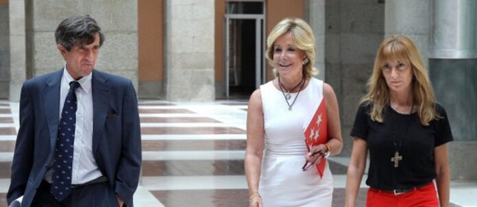 Esperanza Aguirre Denies Having Received 60,000 Euros From La Punica: "Barcenas Wants To Push Me Because I Am The Gold Medal In This Case"