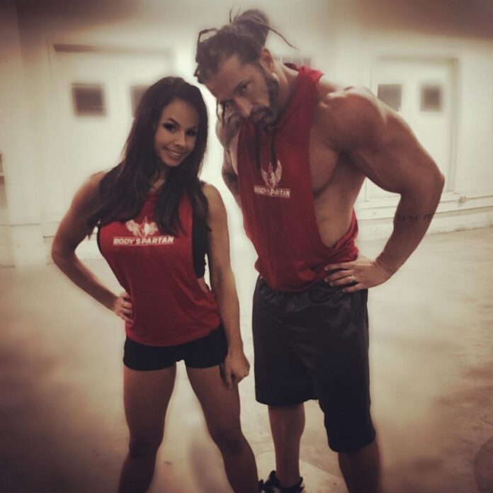Tyler Reks announces his identity as transgender