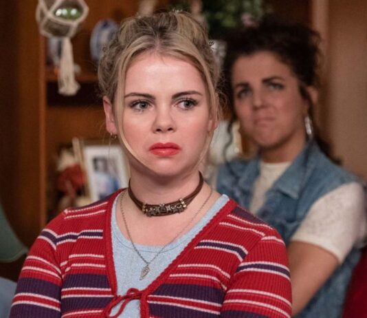 Derry Girls Season 3