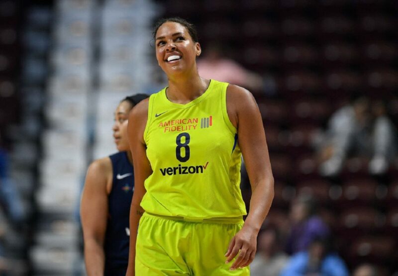 Liz Cambage