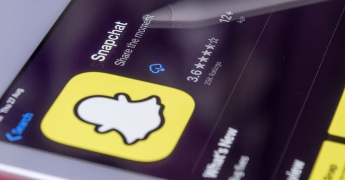 How to Fix Snapchat Not Loading Snaps How to Fix Snapchat Not Loading Snaps