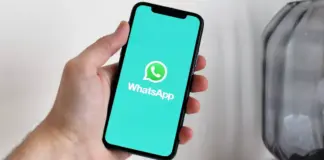 How to Lock WhatsApp on iPhone with Face ID or Password