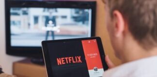 man watching Netflic