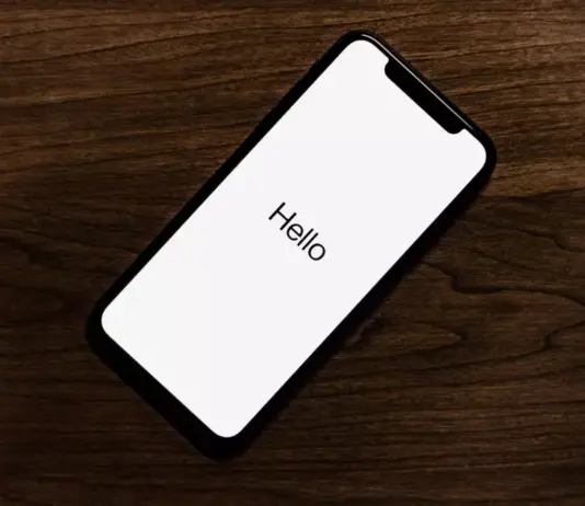 Како да ја вклучите функцијата за натписи во живо на Apple iPhone