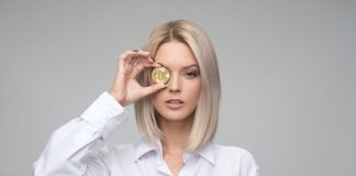 woman wearing white dress shirt