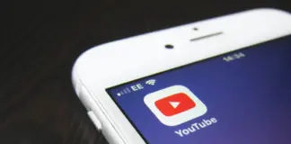 How to Turn On or Off YouTube Smart Downloads