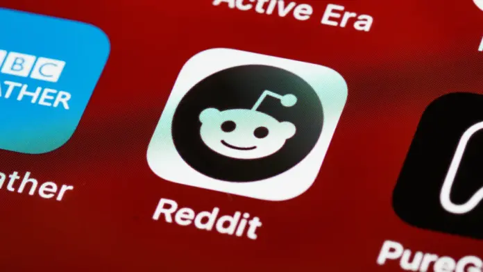 8 Best Ways to Fix Unable to Upload Photo on Reddit