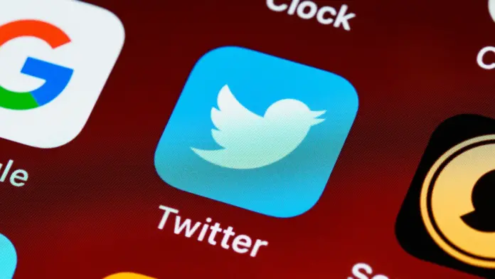How To Set Blank Name on Twitter How To Set Blank Name on Twitter