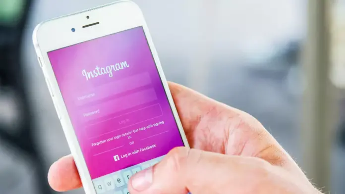 How to Change Photo Order in Instagram Carousel How to Change Photo Order in Instagram Carousel