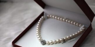 white pearl necklace with box