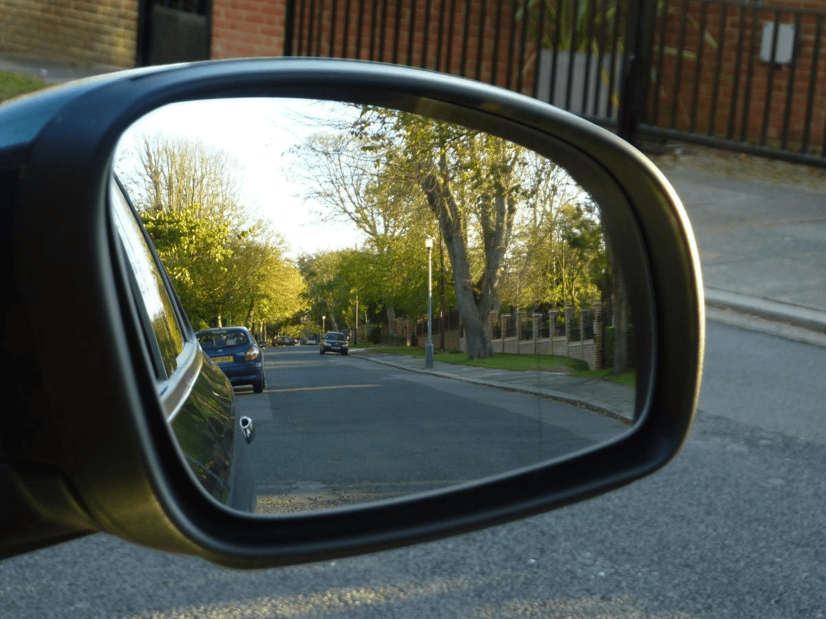 How to Adjust Your Car Mirrors for Maximum Visibility and Safety JGuru