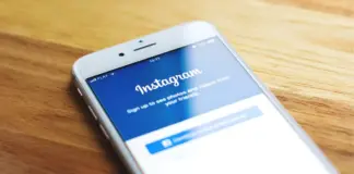 How to fix an Instagram story stuck on uploading issue