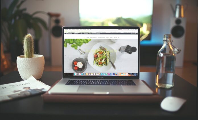 Photo by Igor Miske MacBook Pro showing vegetable dish