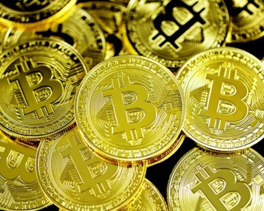 gold and silver round coins