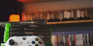 white xbox one game controller