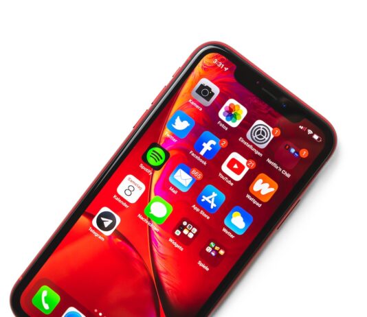 space gray iphone 6 with red case
